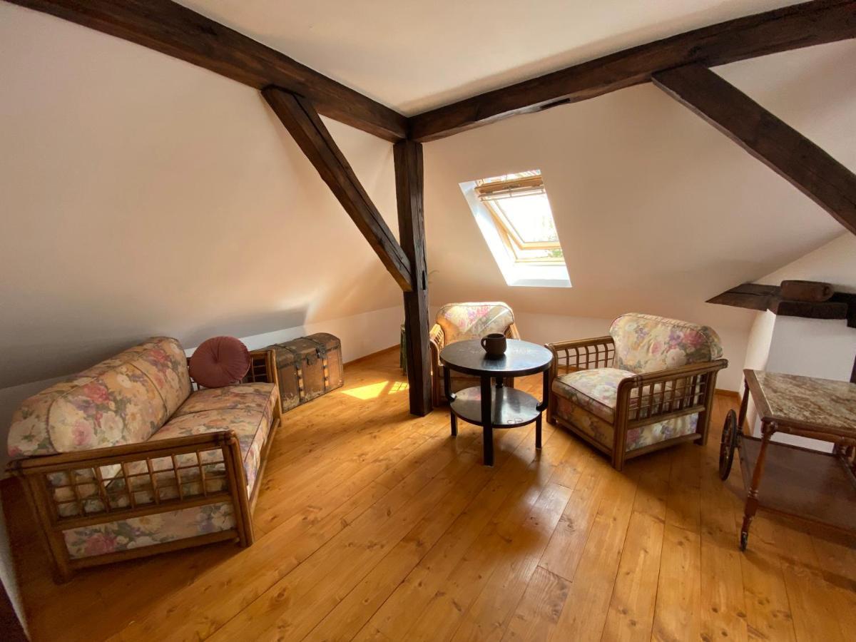 Rose'S Oldtown Apartment Μπρασόβ Εξωτερικό φωτογραφία