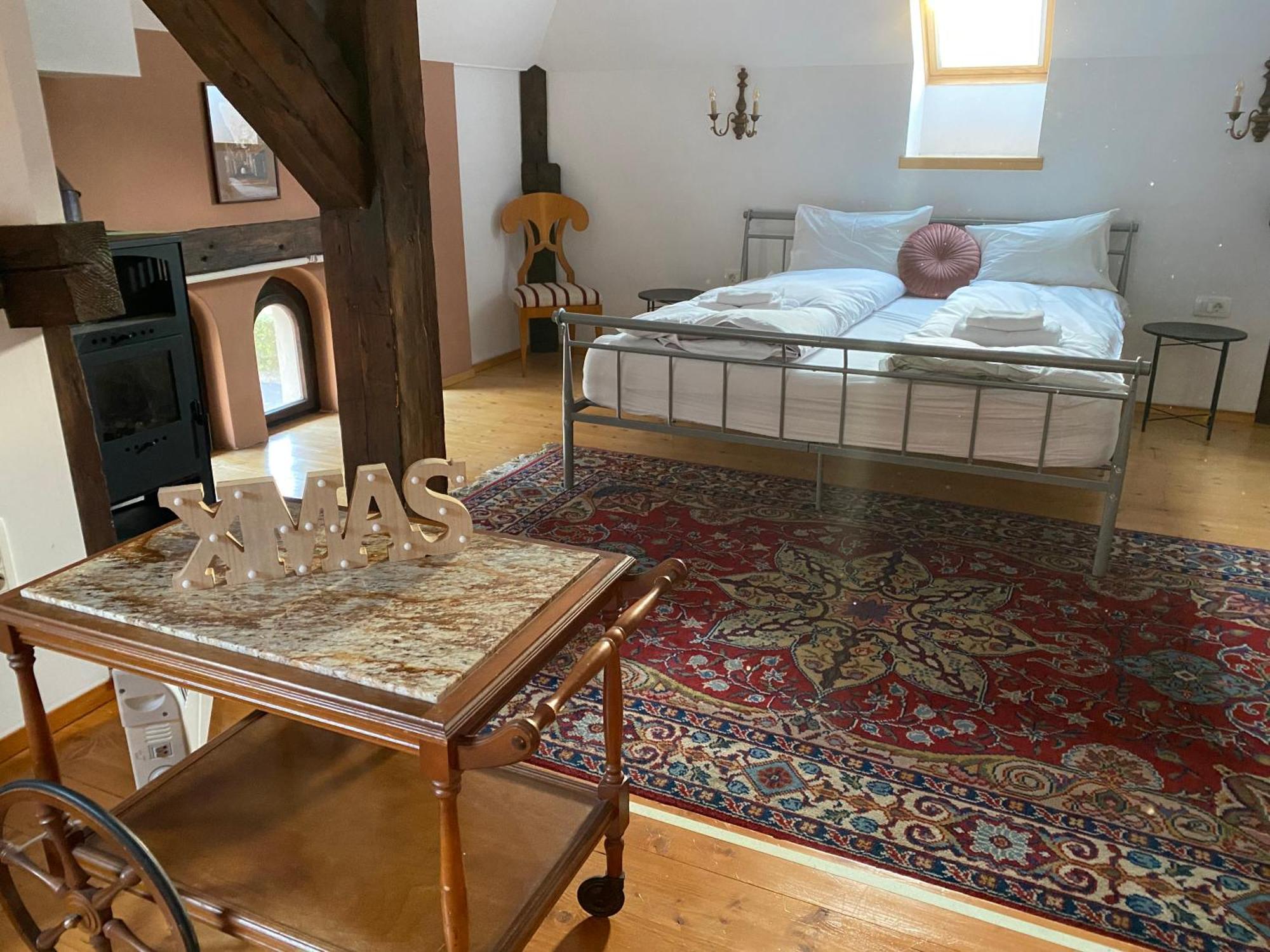 Rose'S Oldtown Apartment Μπρασόβ Εξωτερικό φωτογραφία