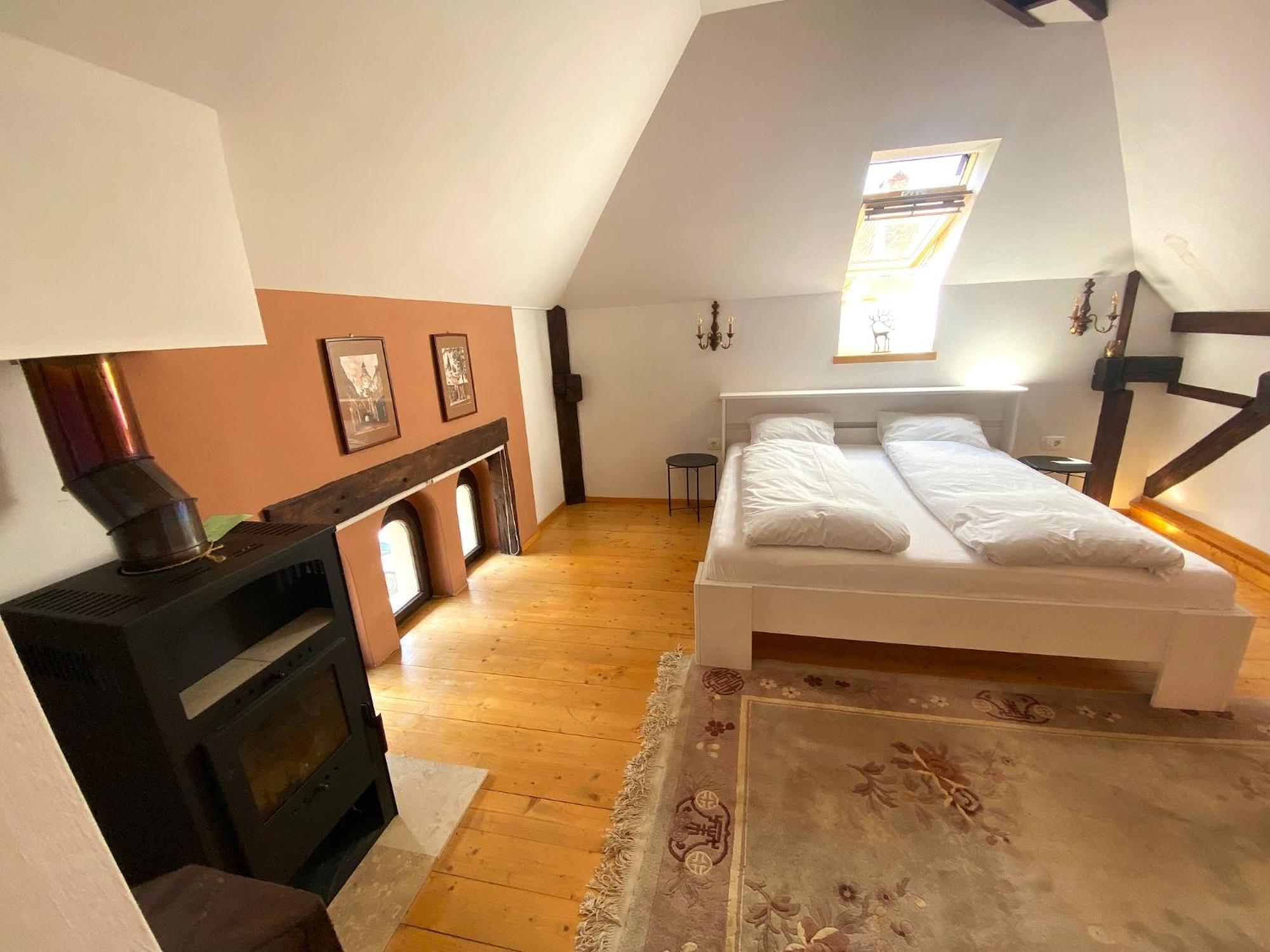 Rose'S Oldtown Apartment Μπρασόβ Εξωτερικό φωτογραφία
